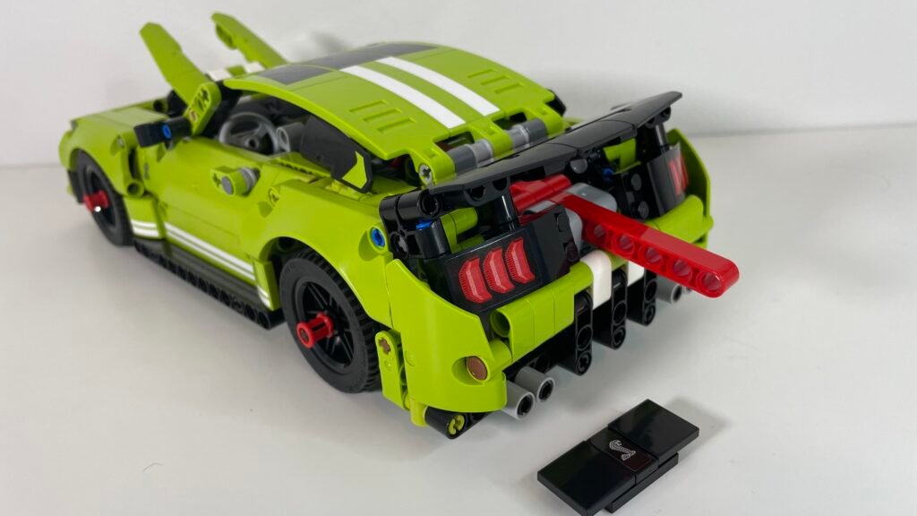 42138 lego ford mustang build with rear lever installed